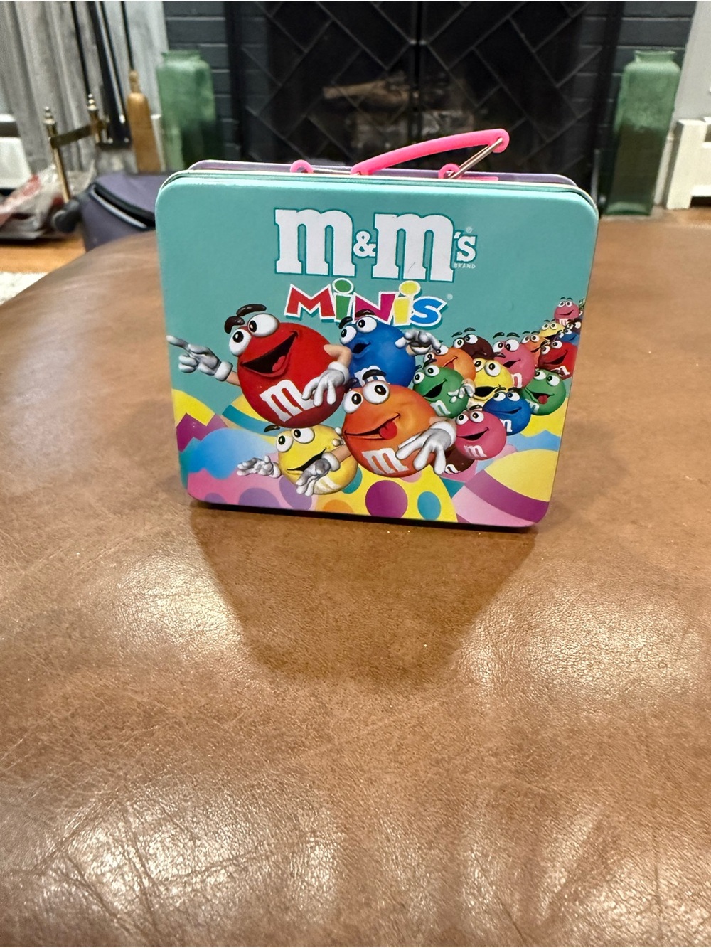 Vintage 2001 M&M's Minis Easter Mini Tin Lunchbox with Handle Pre-Owned